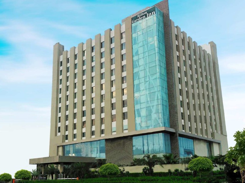 Hotel Hilton Garden Inn Gurgaon Baani Square