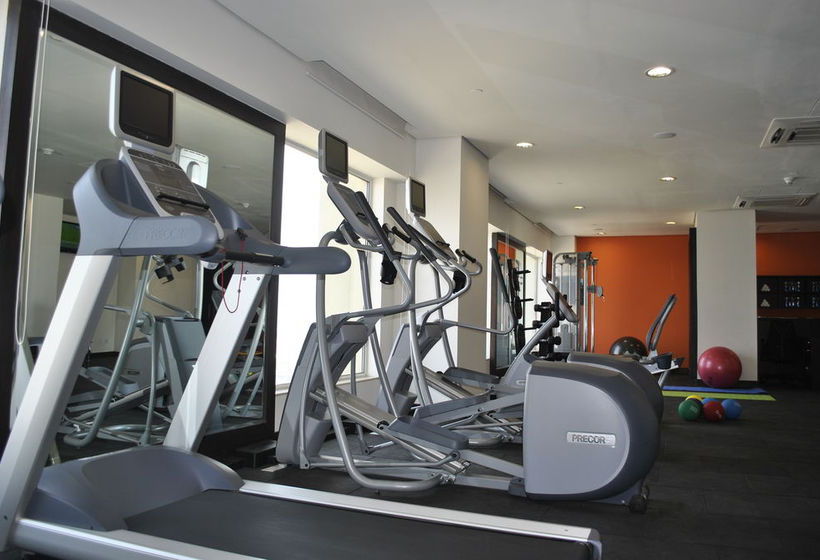 Hotel Hilton Garden Inn Gurgaon Baani Square 11