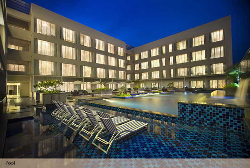 Oakwood Residence Prestige Whitefield Bangalore 9