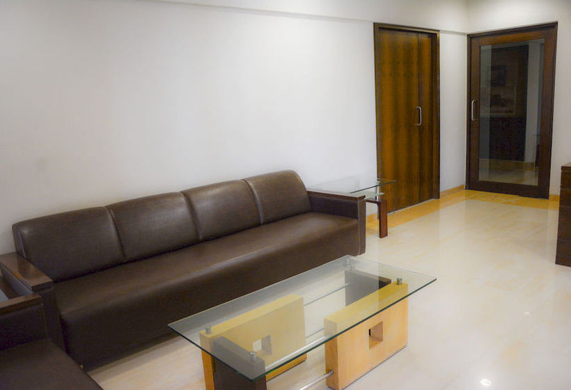 Hotel Platinum Residency 6