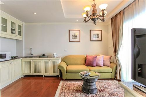 Hotel At Pingnakorn 5