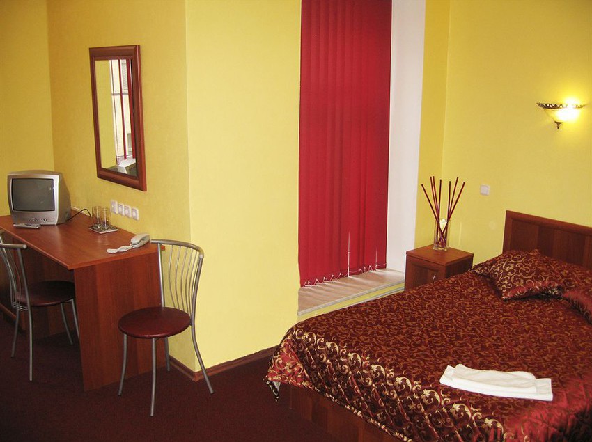 Hotel Altburg On Vasilyevsky 12