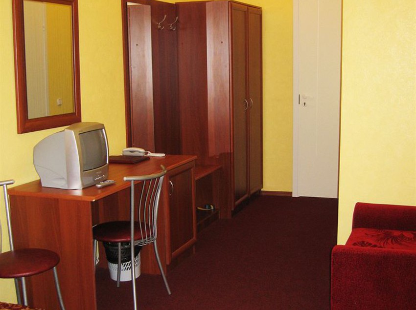 Hotel Altburg On Vasilyevsky 13