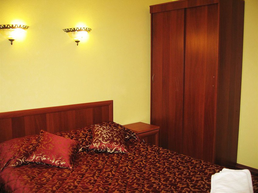 Hotel Altburg On Vasilyevsky 2