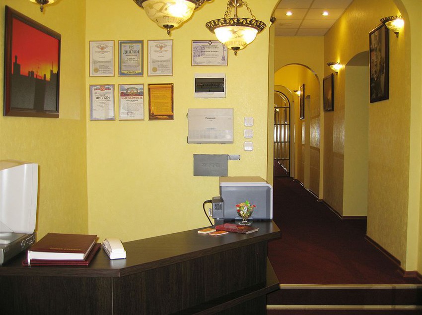 Hotel Altburg On Vasilyevsky 7