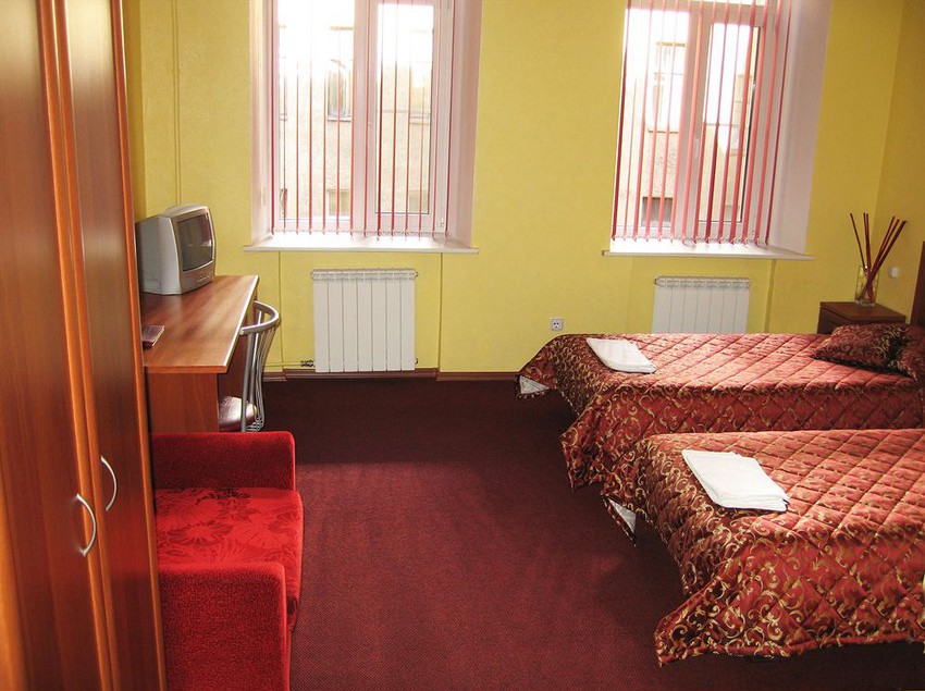 Hotel Altburg On Vasilyevsky 8