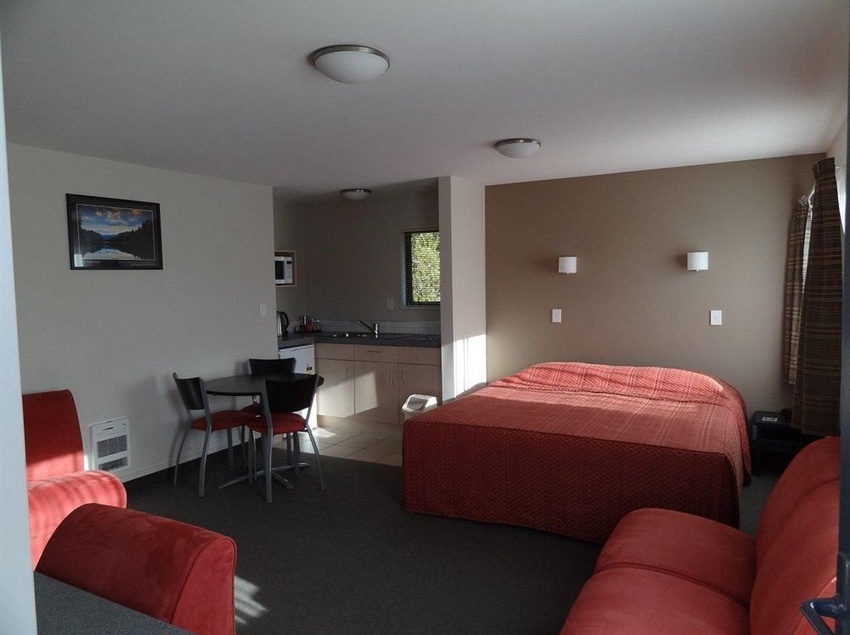 Bella Vista Motel Fox Glacier 13