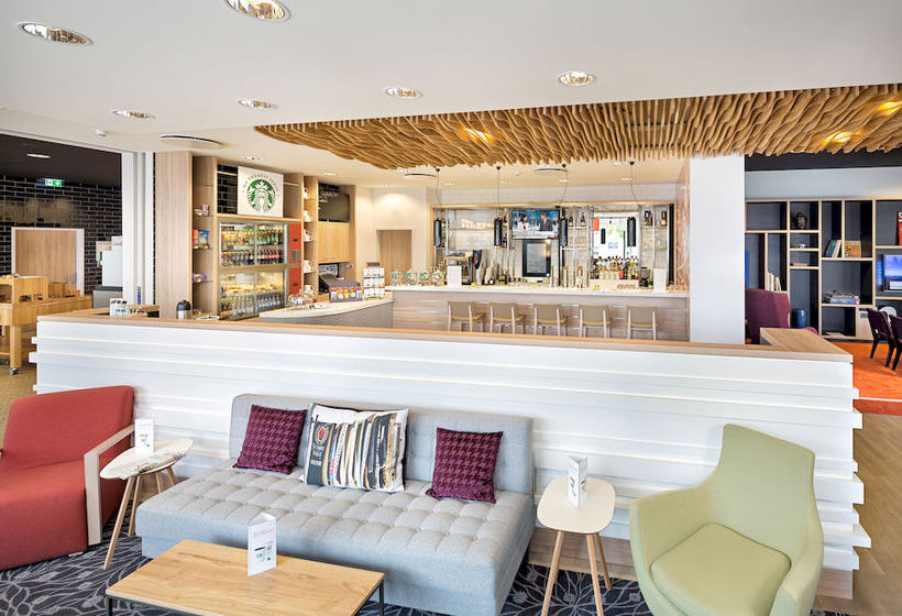 Hotel Holiday Inn Berlin City East Side 7