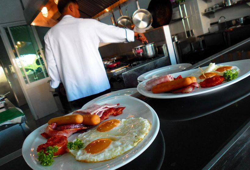 Hotel The Three By Apk 11