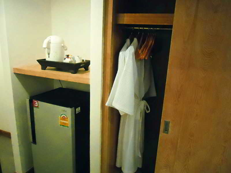 Hotel The Three By Apk 17