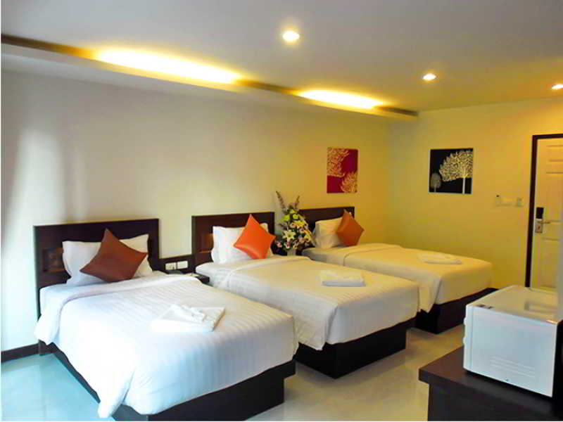 Hotel The Three By Apk 18