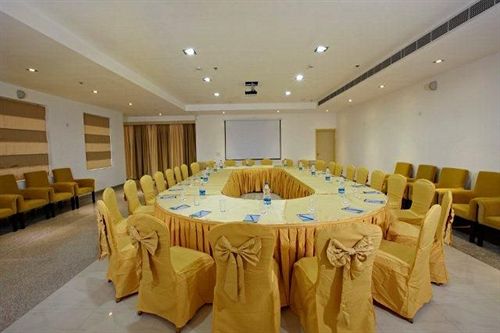 Days Hotel Neemrana 3