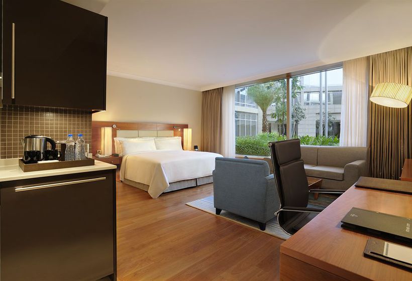 Hotel Hilton Bangalore Residences 10