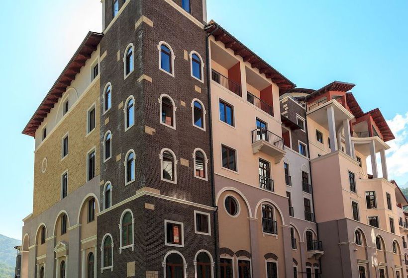 Hotel Gorki Plaza 16