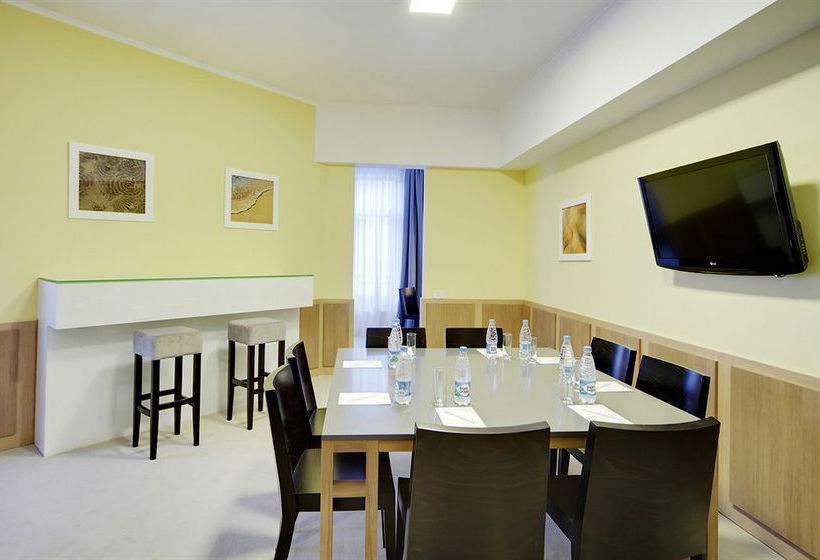 Hotel Golden Tulip Rosa Khutor 13