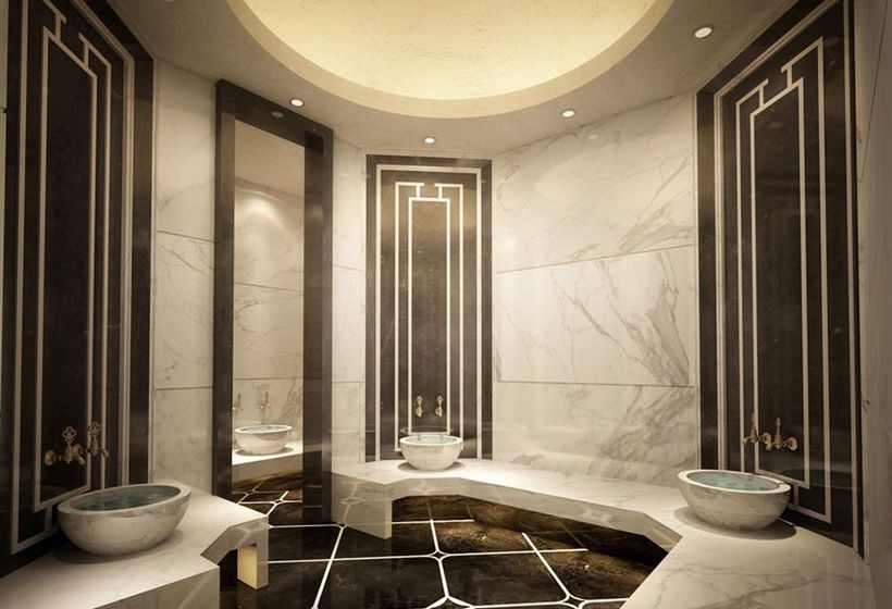 Gorky Hotel & Suites 1