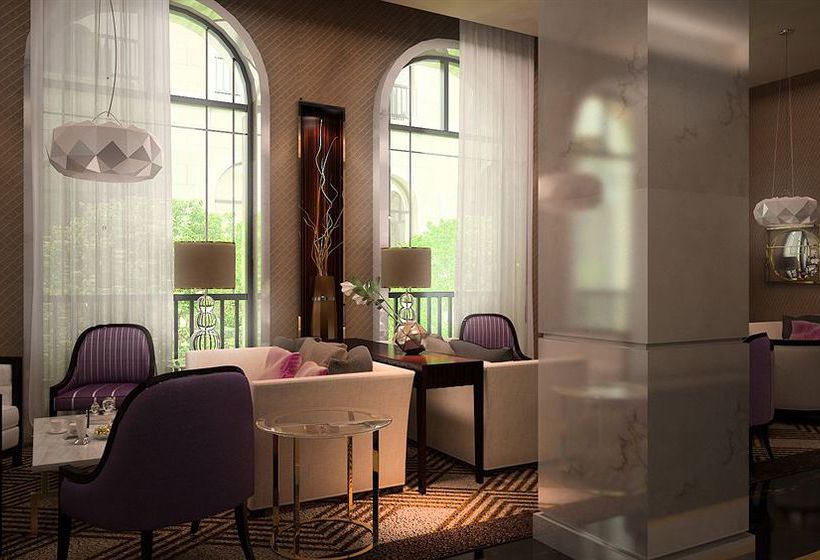 Gorky Hotel & Suites 11