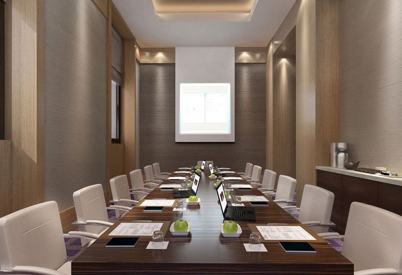 Gorky Hotel & Suites 5