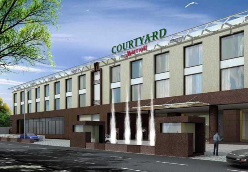 Hotel Courtyard Kochi Airport 7