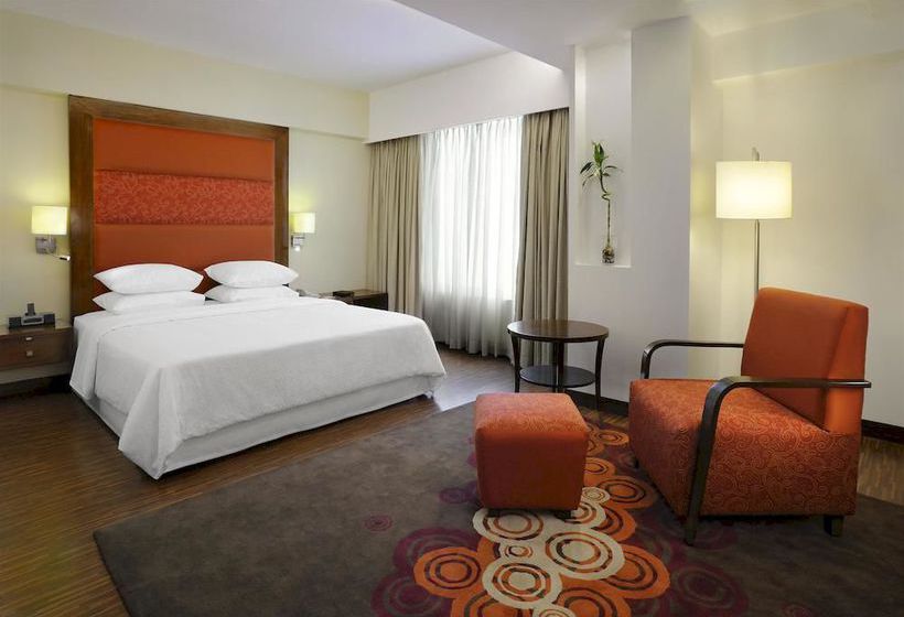 Hotel Four Points by Sheraton Ahmedabad 19
