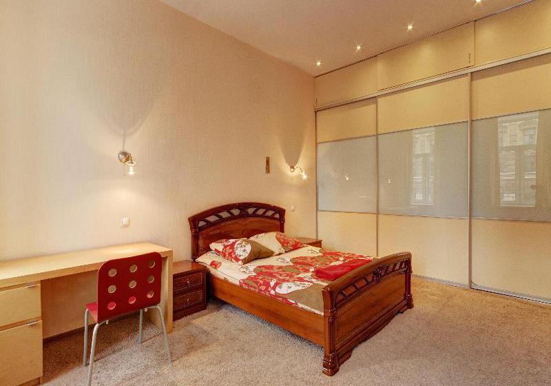 Hotel Stn Apartments On Griboedova Channel Quay 2