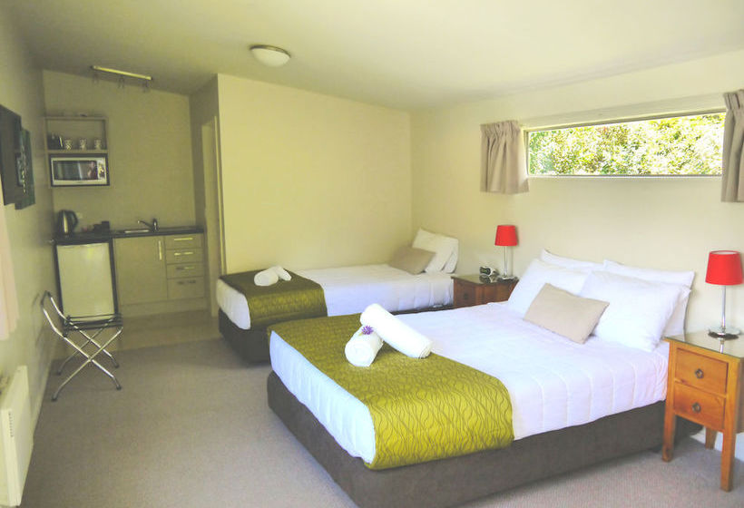 Hotel 10 Cottages 11