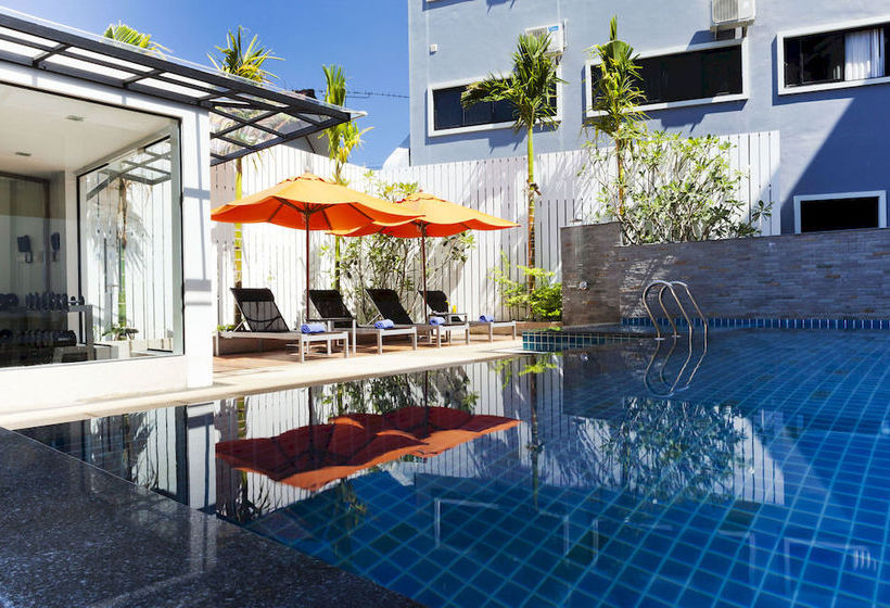 Hotel Aspira Prime Patong 9