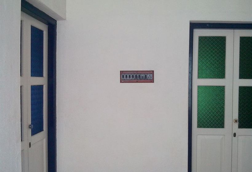 Hotel Adams Wood House Kerala