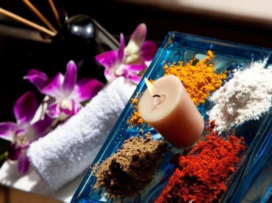 Hotel Lemon Tree Premier The Atrium 19