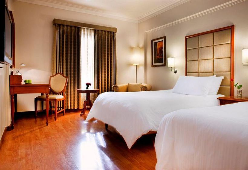 Hotel Lemon Tree Premier The Atrium 4