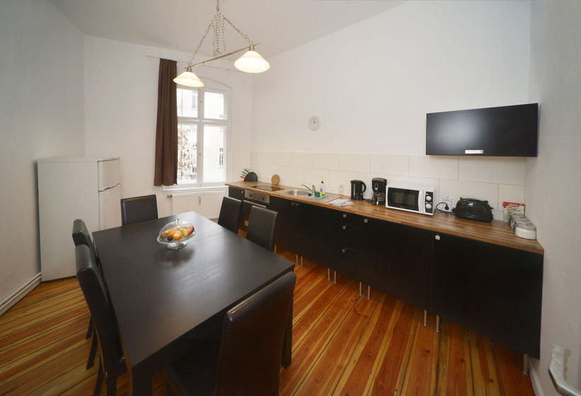 Old Town Apartments Greifswalder Strasse 2