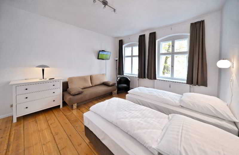 Old Town Apartments Greifswalder Strasse 8