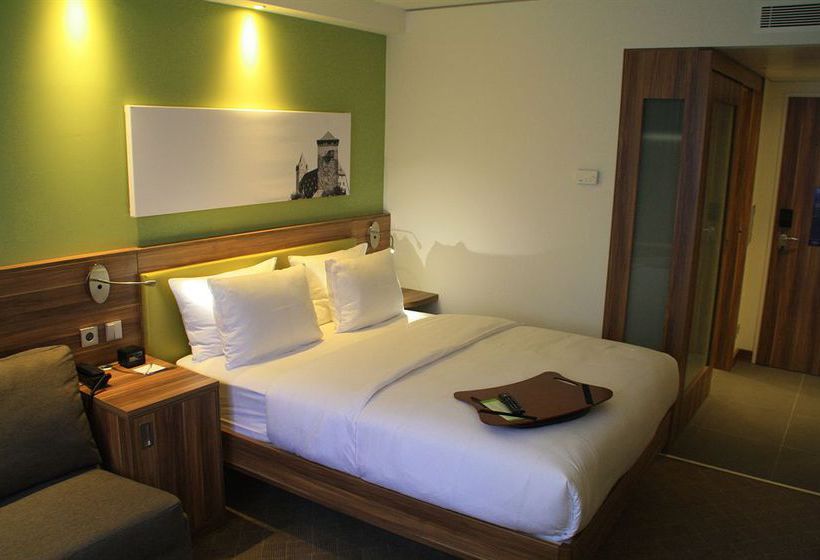 Hotel Hampton by Hilton Nuremberg City Centre 5