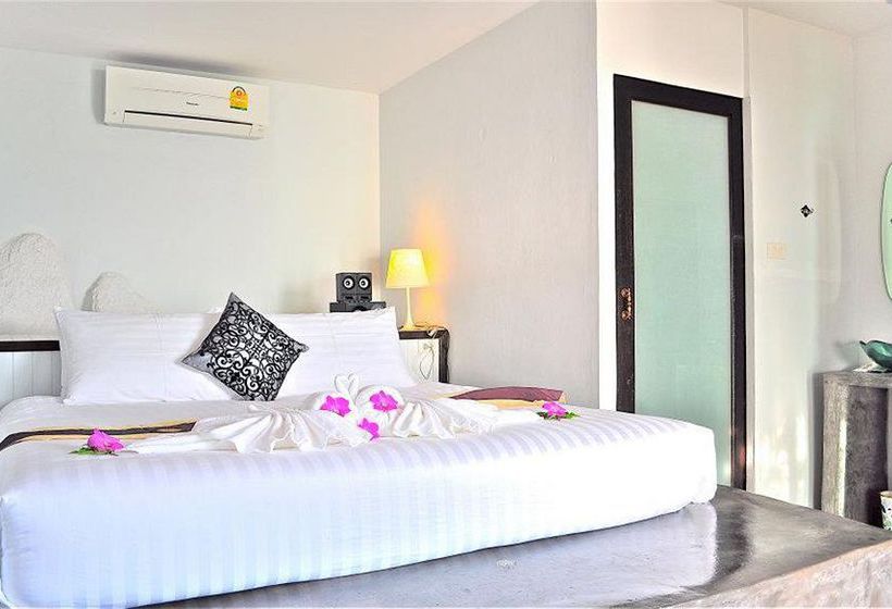 Hotel Bay Lounge & Resort 2