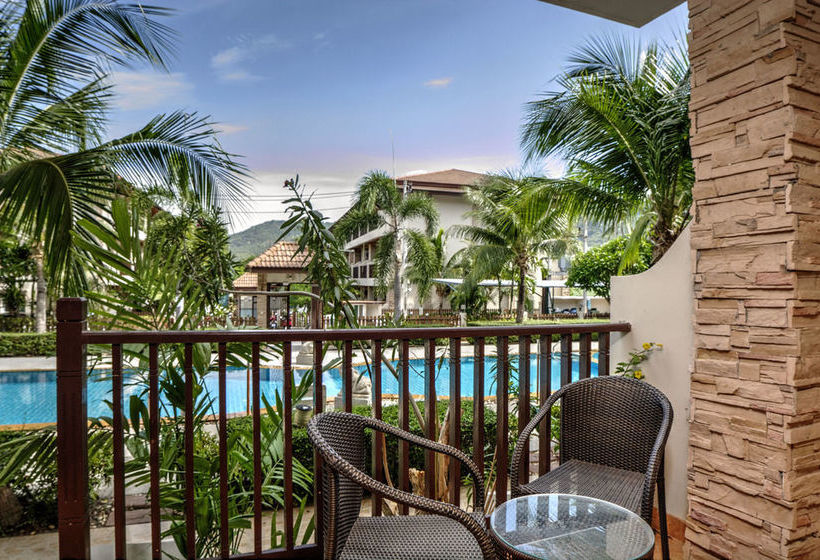 Hotel Whispering Palms Suite 14