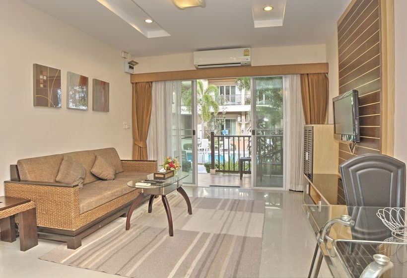 Hotel Whispering Palms Suite 16