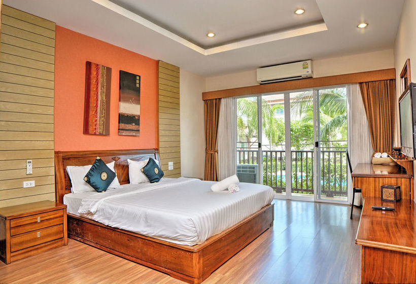 Hotel Whispering Palms Suite 7