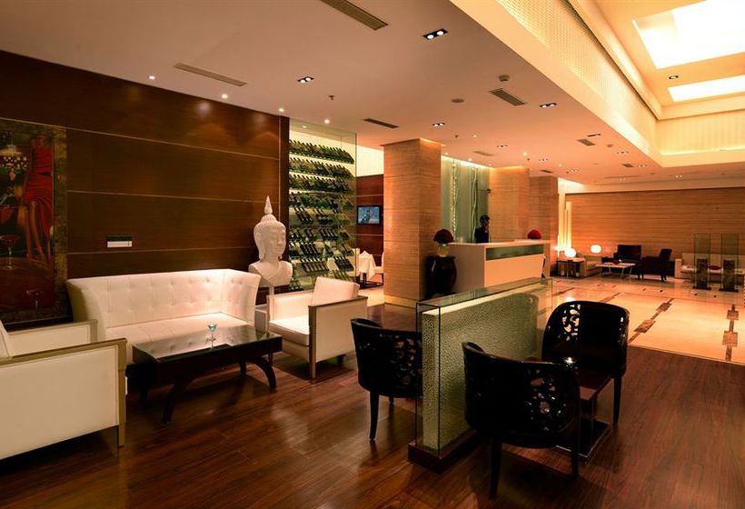 Hotel Golden Tulip Gurgaon 2