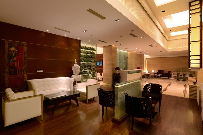 Hotel Golden Tulip Gurgaon 7