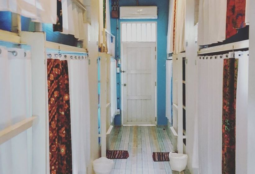 Hotel Glur Hostel Aonang 10