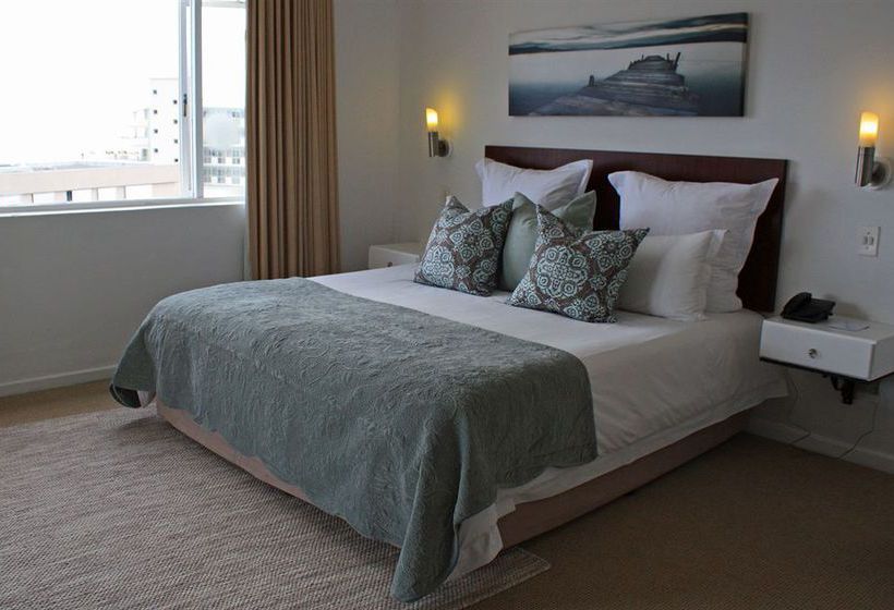 Hotel Ambassador Self Catering Apartments 4