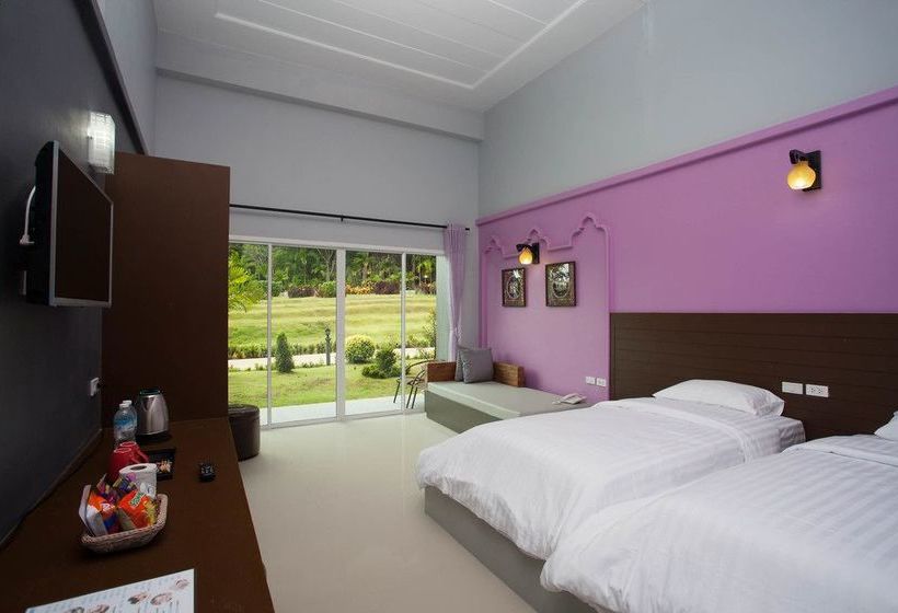 Hotel Arawan Krabi Beach Resort 3