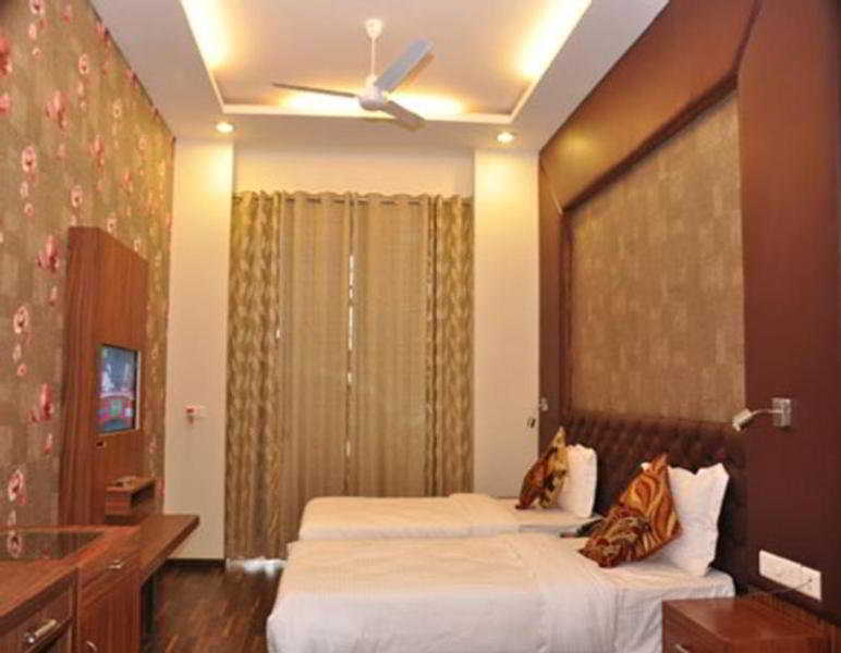 Pacific Hotel Gurgaon 3