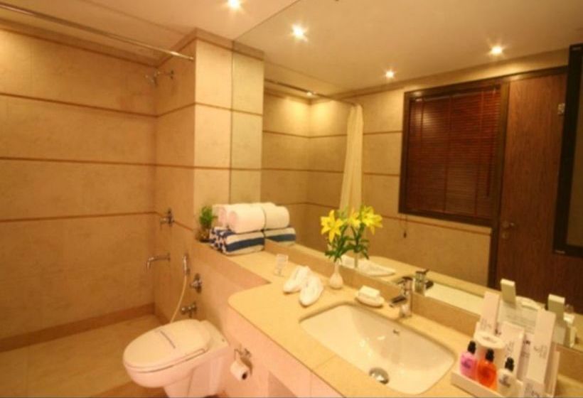 Hotel Neelams The Glitz 9