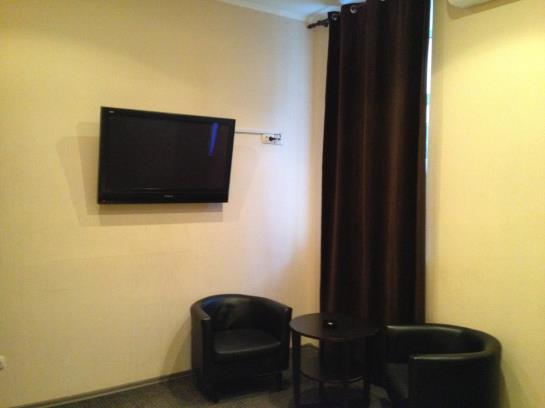 Vasileostrovskiy Hotel 12