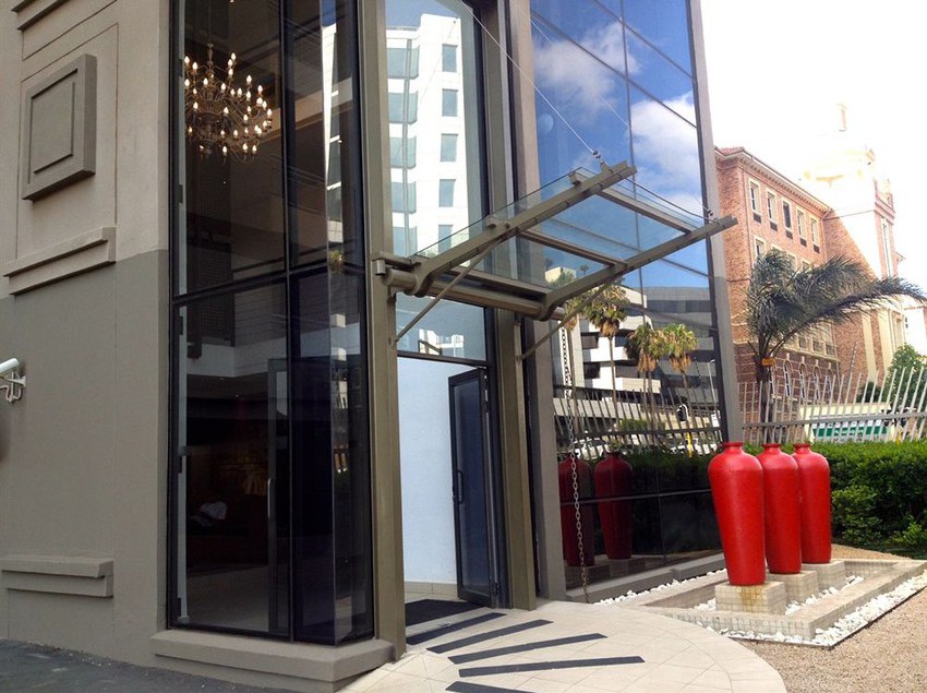 Hôtel Sandton Suites 10