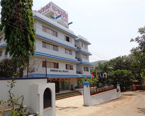 Hotel Sunrise Hill Resort 10