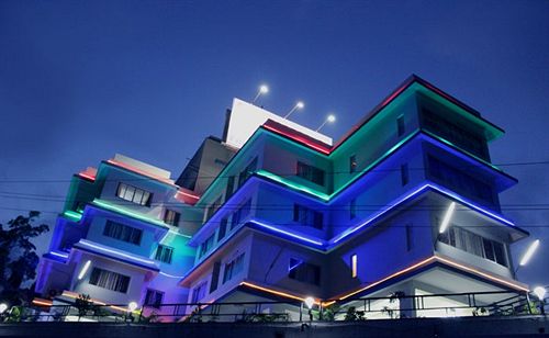 Hotel Sunrise Hill Resort 11