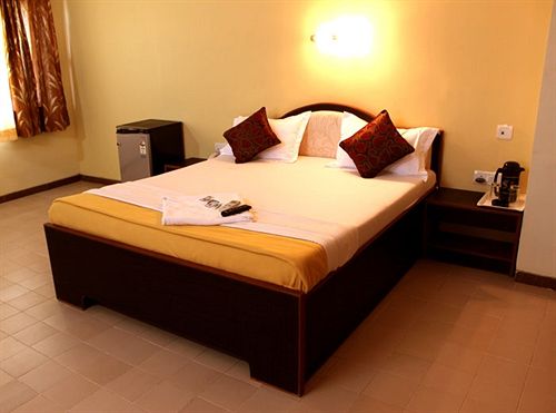 Hotel Sunrise Hill Resort 13