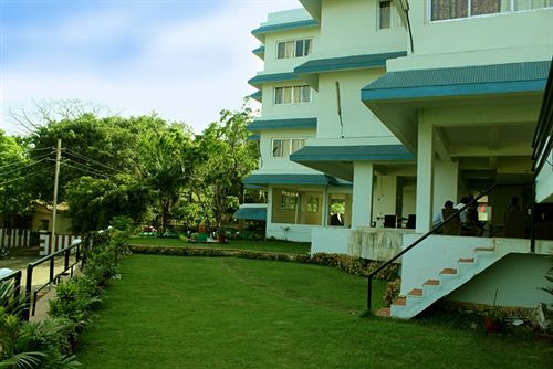 Hotel Sunrise Hill Resort 4